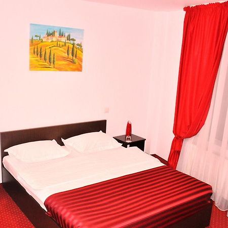 Hotel Pascu Бухарест Экстерьер фото